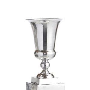 Vase i blankpoleret aluminium 52x31cm - Se også Hvide møbler og Spejle